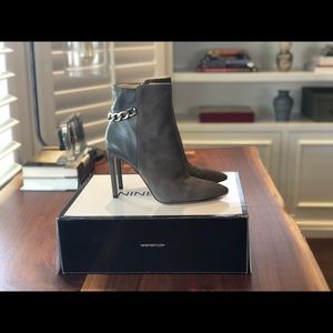 Nine West Tyronah Booties Dark Grey Suede